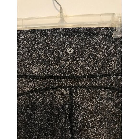 Lululemon In Movement Tight 25” Everlux Diffuse Starlight Black White - Size 12 - Picture 2 of 10